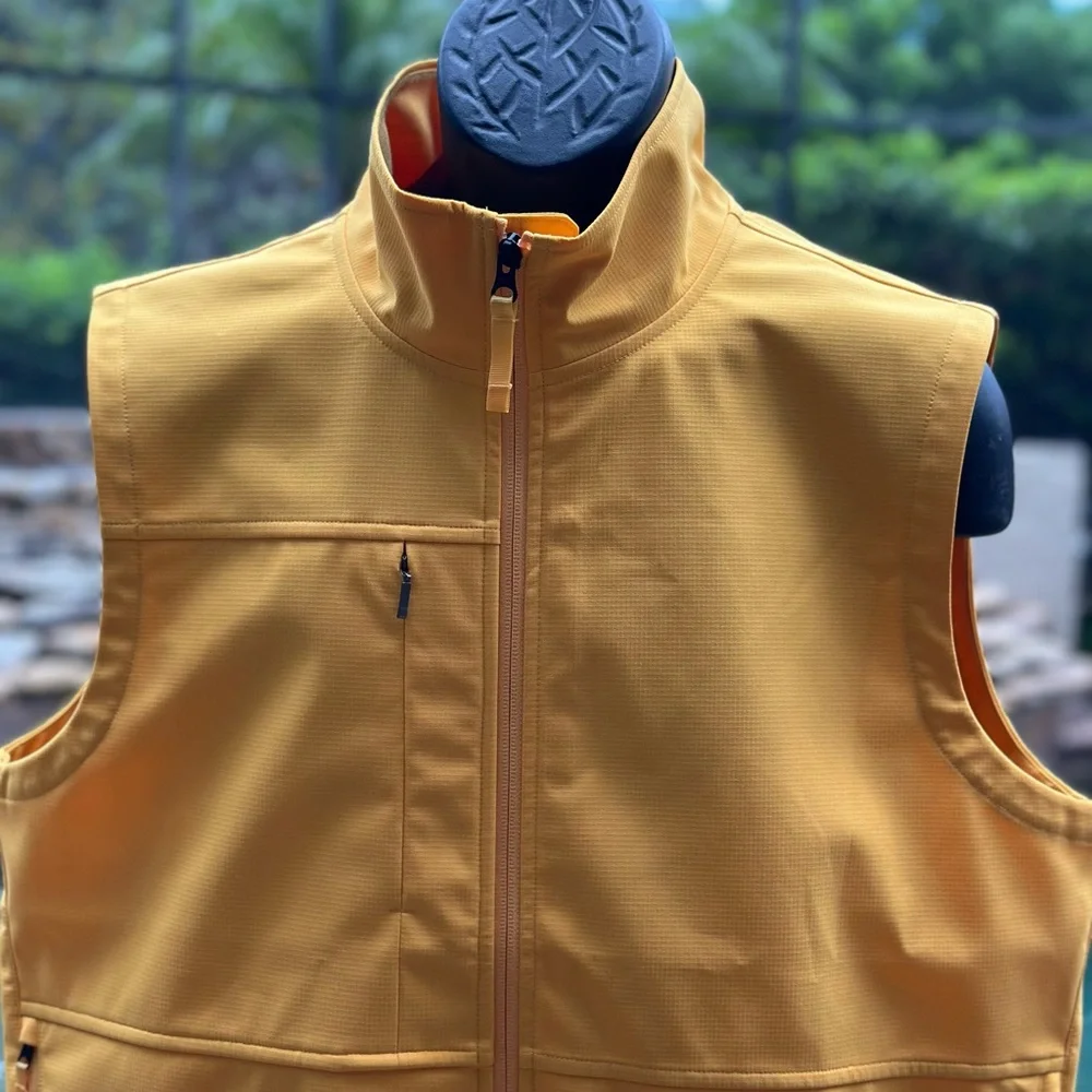 NORTH FACE CASTLE‎ ROCK SOFT SHELL VEST